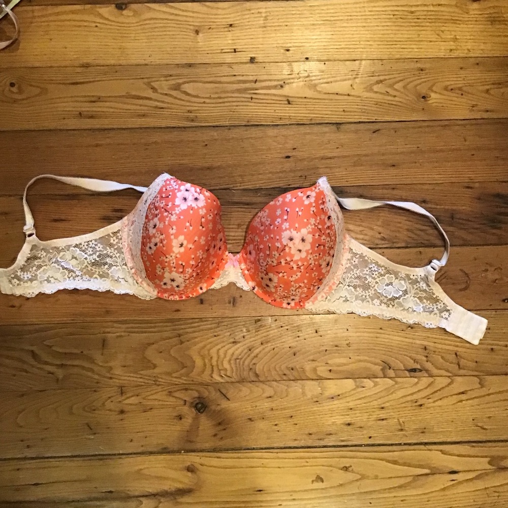 Victoria’s Secret Flower print 38DD